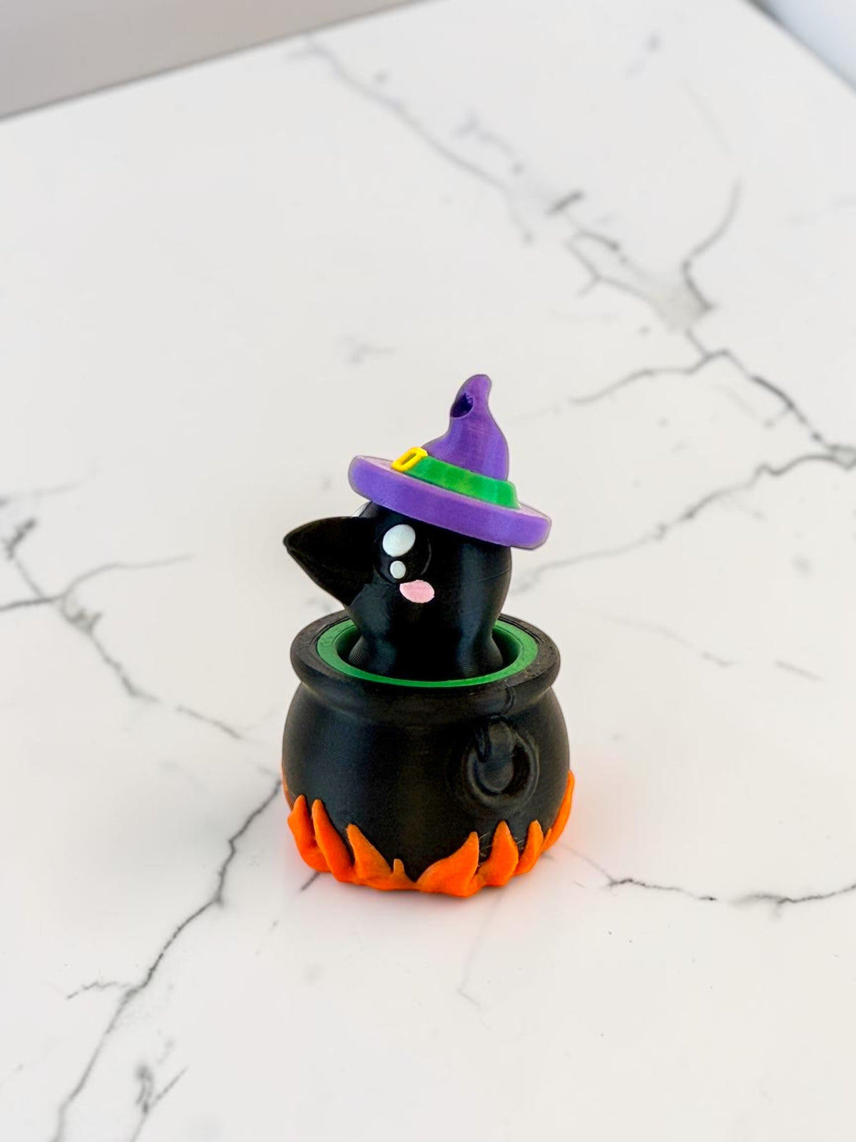 Peekaboo Bonfire Crow Cauldron – 3D Printed Halloween Fidget Clicker Keychain
