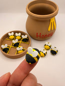 Honey Bee Tic-Tac-Toe Game Set – Cute Bee Game with Honey Pot Storage | Family Game Night